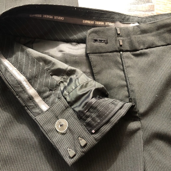 SOLD: Classic women’s suit - Picture 3 of 6